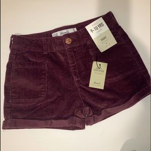 NWT Girls burgundy corduroy shorts from Primark..